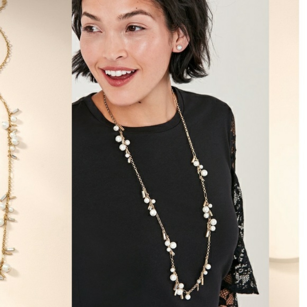 Stella and Dot Eve Station Necklace